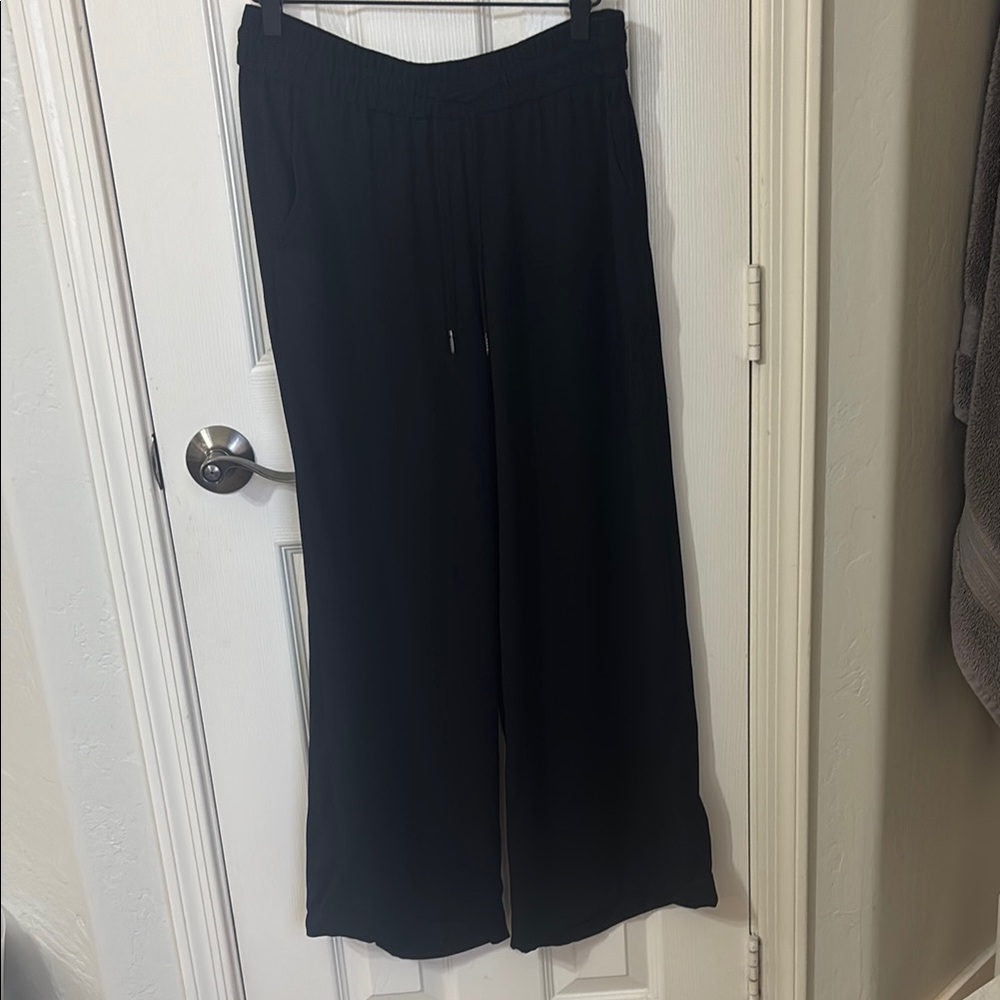 Black Wide-Leg Pants